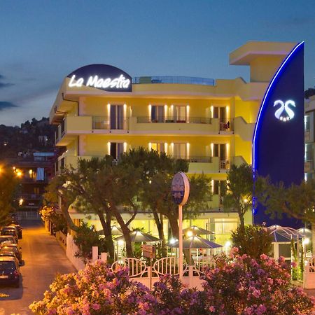 Hotel La Maestra Grottammare Zewnętrze zdjęcie